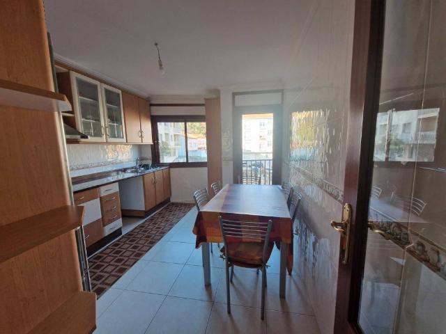 Piso en Venta en Boiro