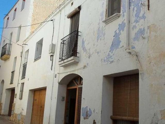 Piso en venta en Bonastre, de 40 m² 1 habitación por 25.900