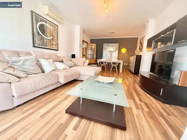 Piso en venta en Bonrepòs i Mirambell. Vivienda toda exterior esquinera en Bonrepós i Mirambell. Pisos Bonrepòs i.
