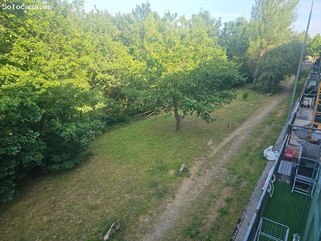 Piso en Venta en Brion de Arriba, La Coruña