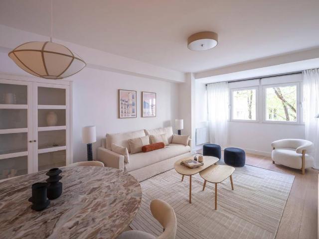 Piso en Venta en Cuatro Caminos Azca