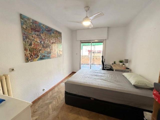 Piso en Venta en Cuatro Caminos Azca