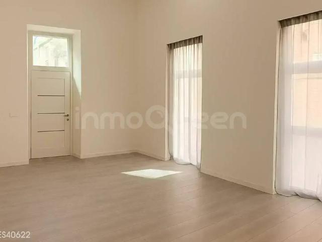 Piso en Venta en Cuatro Caminos Azca