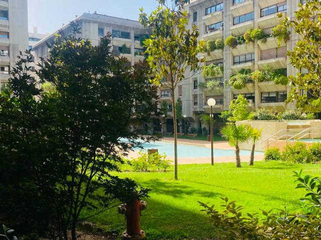 Piso en Venta en Cuatro Caminos Azca
