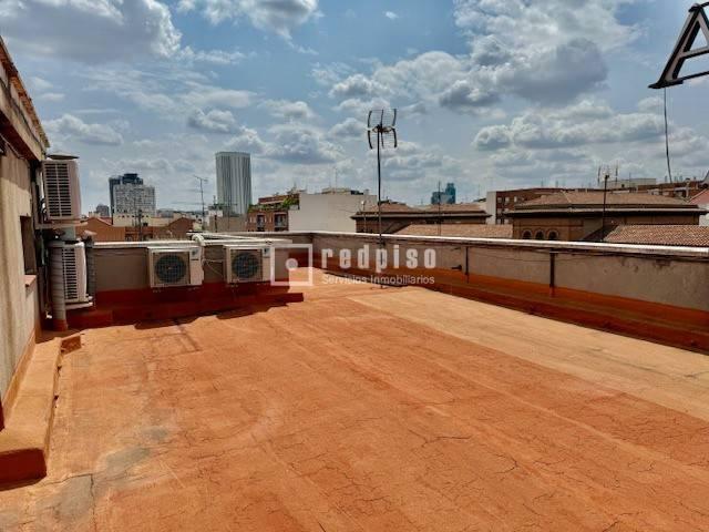 Piso en Venta en Cuatro Caminos Azca