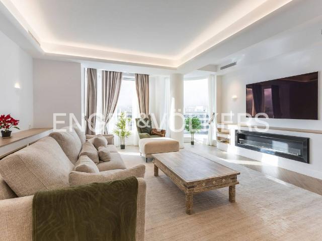 Piso en Venta en Cuatro Caminos Azca