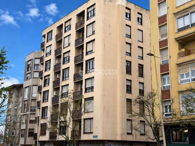 Piso en Venta en Cuatro Caminos