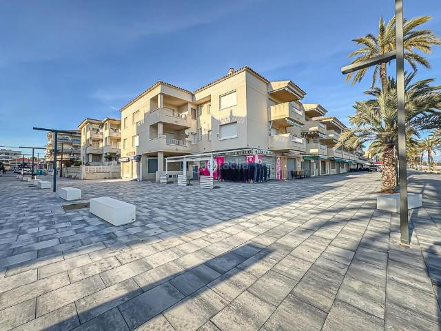 Piso en venta en Cubelles, Maritim. Pisito en Cubelles a 15 m del paseo marítimo. Pisos.