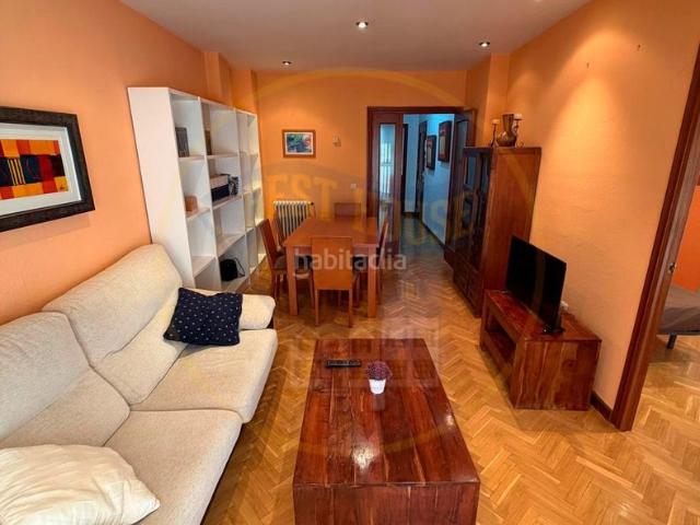 Piso en venta en Cuenca, Centro. PISO EN VENTA EN EL CENTRO DE CUENCA. Pisos.