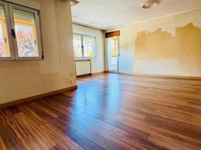 Piso en Venta en Cuéllar
