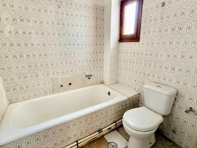 Piso en venta en Cuéllar. Piso en Venta en Calle Juan De Rojas, 12, Cuéllar. Pisos.