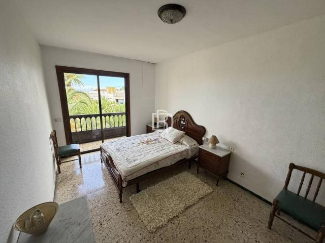 Piso en Venta en Cuesta de la Villa