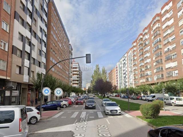Piso en venta en Cáceres, Casco Antiguo. SOLO INVERSORES. SE VENDE VIVIENDA CON OCUPACIÓN ILEGAL. NO ADMITE VISITAS. Pisos.