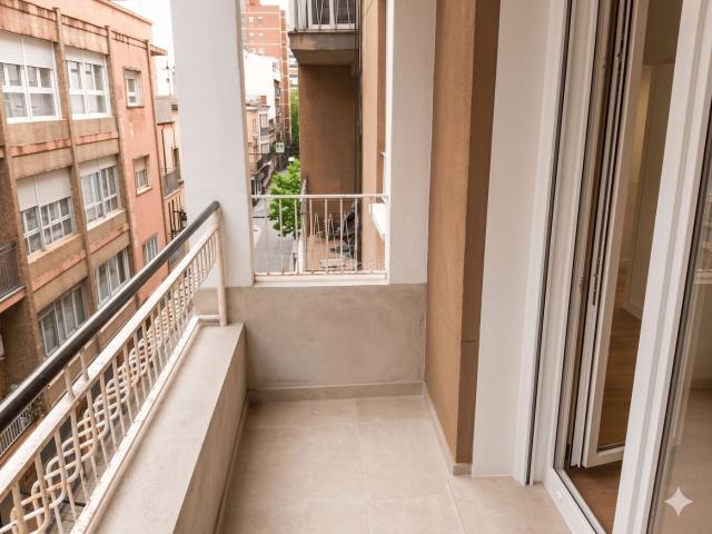 Piso en venta en Cáceres, Centro. Muy cerca del Paseo de Cánovas. Pisos.