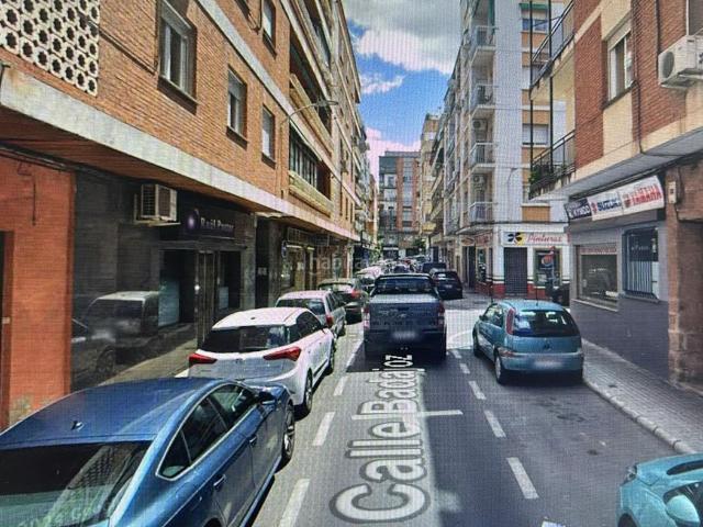 Piso en venta en Cáceres, Centro. Piso en el centro. Pisos.