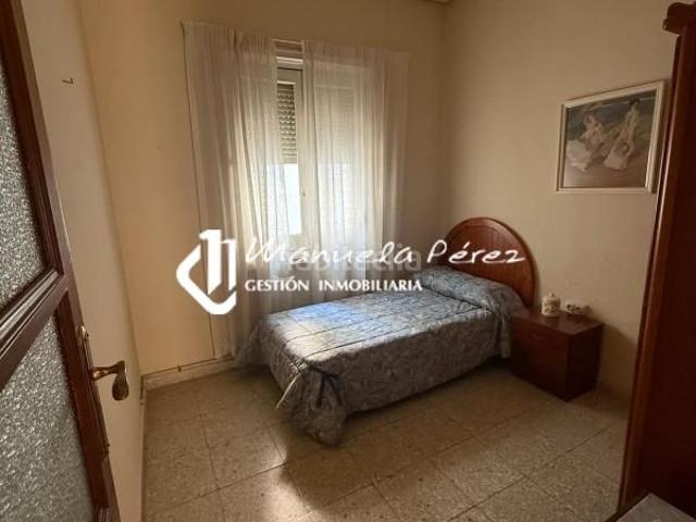 Piso en venta en Cáceres, Centro. Pisos.