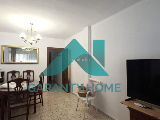 Piso en venta en Cáceres, Centro. PISAZO EN VENTA ZONA EL PERÚ, CÁCERES. Pisos.