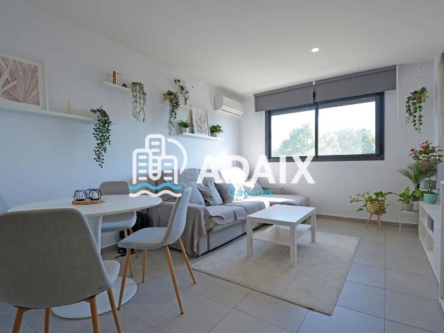 Piso en venta en Cáceres, La Cañada Aldea Moret. Piso en venta en CáceresListo para entrar a vivir! Moderno y luminoso piso con garaje en Río Tinto, CáceresSi buscas un hogar fami. Pisos.