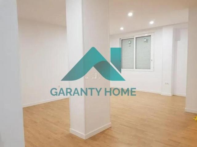 Piso en venta en Cáceres, LA MADRILA