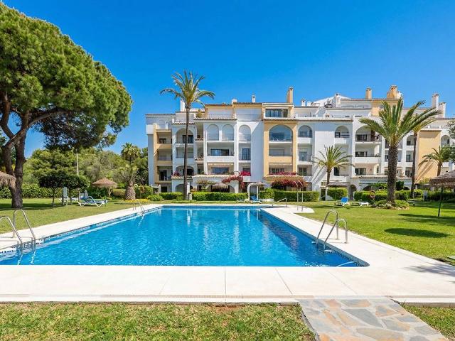 Piso en Venta en Cabopino Artola