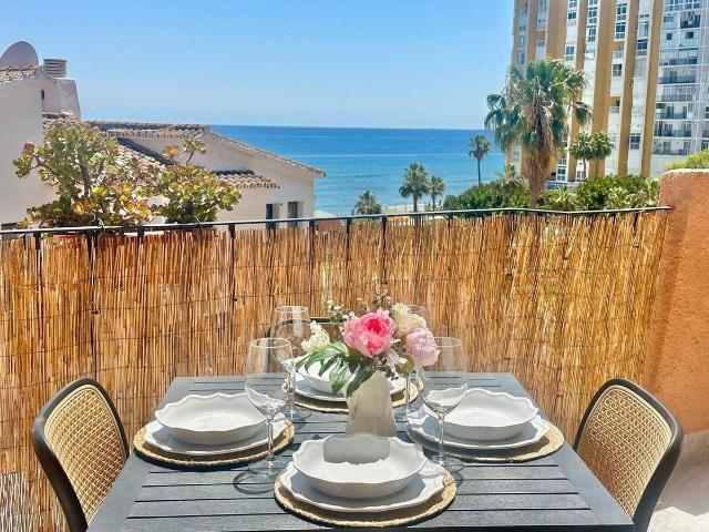 Piso en Venta en Cabopino Artola