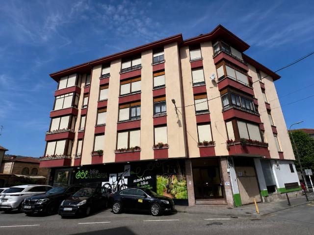 Piso en Venta en Cabezón de la Sal