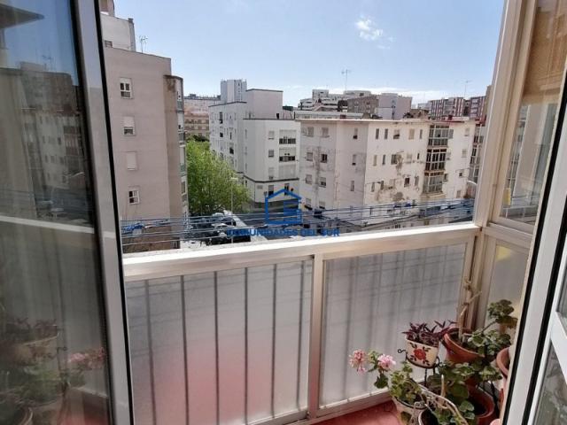 Piso en venta en Cádiz, Avda. Juan Carlos I