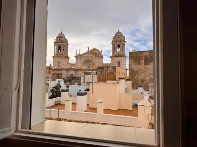 Piso en venta en Cádiz, Centro Histórico. Pisos.
