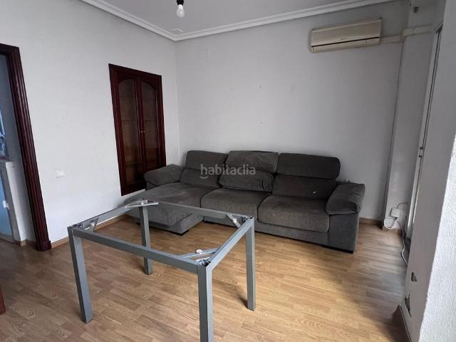 Piso en venta en Cádiz, Centro Histórico. Vive el centro de la ciudad luminoso piso con balcones y mu. Pisos.