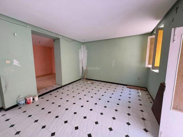 Piso en venta en Cádiz, La Caleta La Viña. Oportunidad única en La Viña 110 m2 con infinitas posibilidades. Pisos.