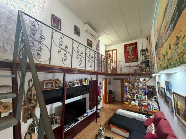 Piso en venta en Cádiz, La Caleta La Viña. PRECIOSO DUPLEX CON TERRAZA PRIVADA EN ZONA MERCADO. Pisos.