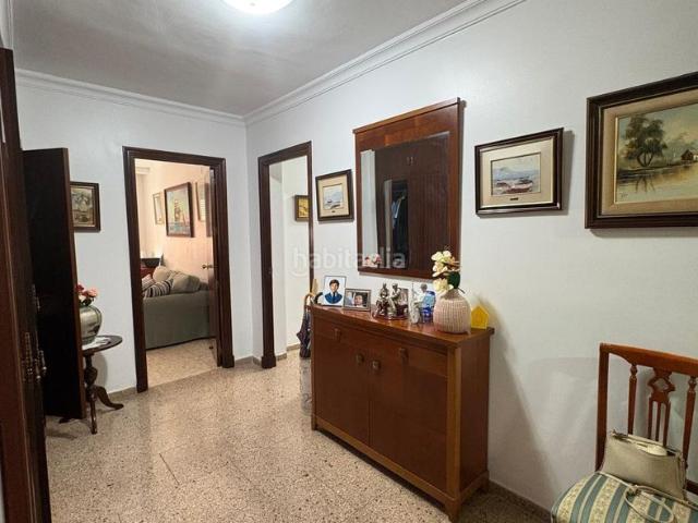 Piso en venta en Cádiz, Paseo Marítimo San José La Laguna. Espacio para toda la familia en la zona Laguna 4 dormitorios y todos los servicios a tu alcance. Pisos.