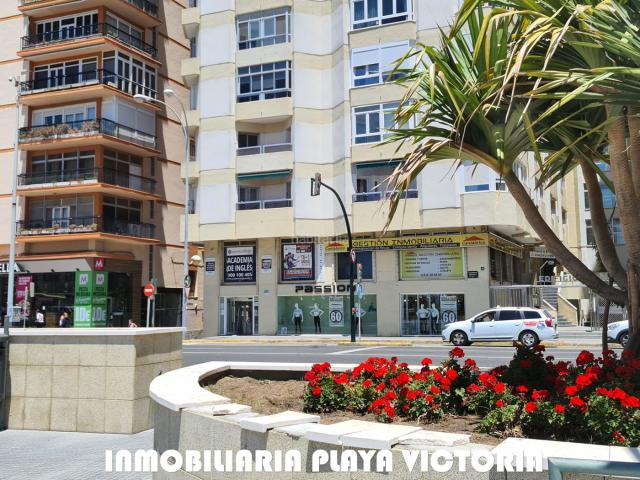 Piso en venta en Cádiz, Paseo Marítimo San José La Laguna. FANTÁSTICA VIVIENDA EN ZONA HOTEL PLAYA VICTORIA. Pisos.