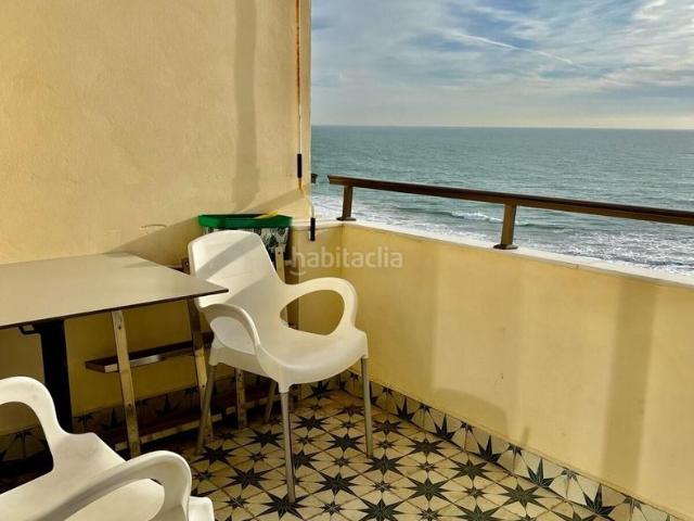 Piso en venta en Cádiz, Paseo Marítimo San José La Laguna. Imponente piso reformado en Paseo Marítimo zona Cortadura. Pisos.
