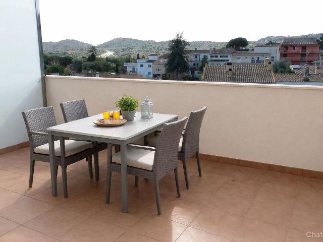 Piso en venta en Calonge, Cabanyes Mas Ambrós Mas Pallí. Tu refugio en la Costa terraza, vistas, piscina y mucha luz. Pisos.