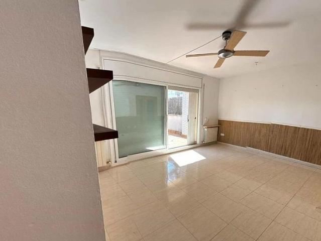 Piso en venta en Calafell, de 100 m² 3 habitaciones por 293.880