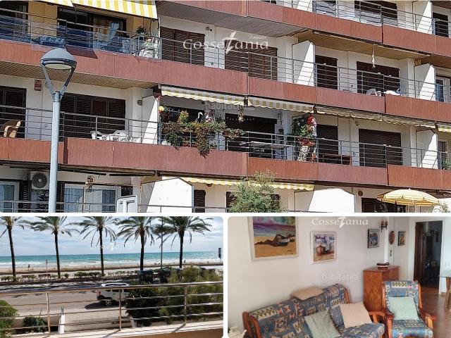 Piso en venta en Calafell, L´Estany Costa Dorada. FRONTAL AL MAR. Pisos.
