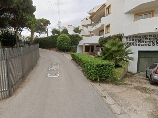 Piso en Venta en Calahonda