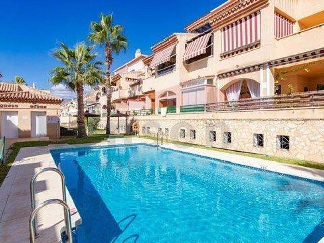 Piso en Venta en Caleta de Vélez