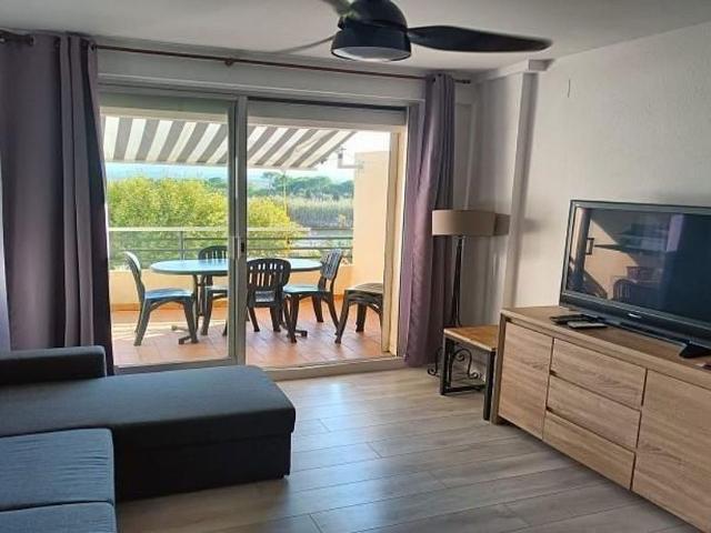 Piso en venta en calle Mugaa, Castelló d´Empúries, de 40 m² 1 habitación por 145.000