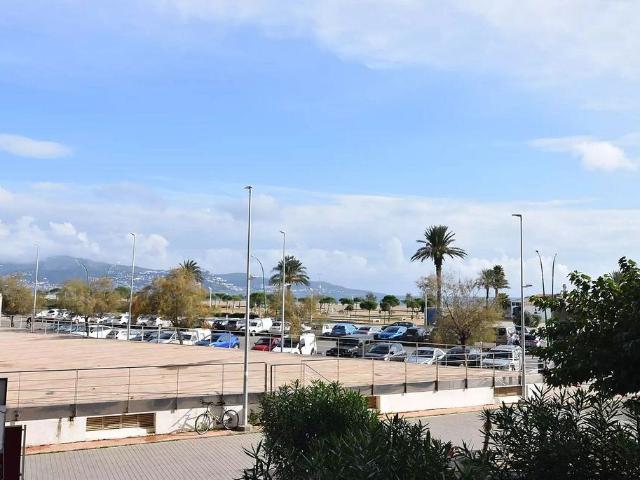 Piso en venta en calle Mugadelta, Castelló d´Empúries, de 70 m² 2 habitaciones por 185.000