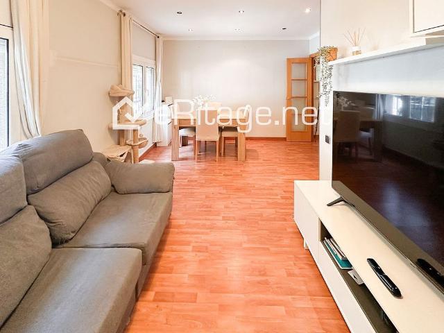 Piso en venta en calle Murtra, Barcelona, de 48 m² 2 habitaciones por 190.000