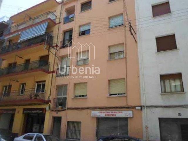 Piso en venta en calle Marathon, Mataró, de 83 m² 3 habitaciones por 74.000