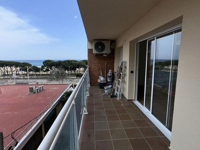 Piso en venta en calle Maritim, Malgrat de Mar, de 85 m² 3 habitaciones por 289.000