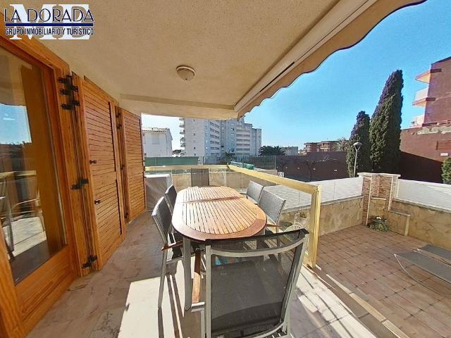 Piso en venta en calle Mart, Cambrils, de 58 m² 2 habitaciones por 215.000