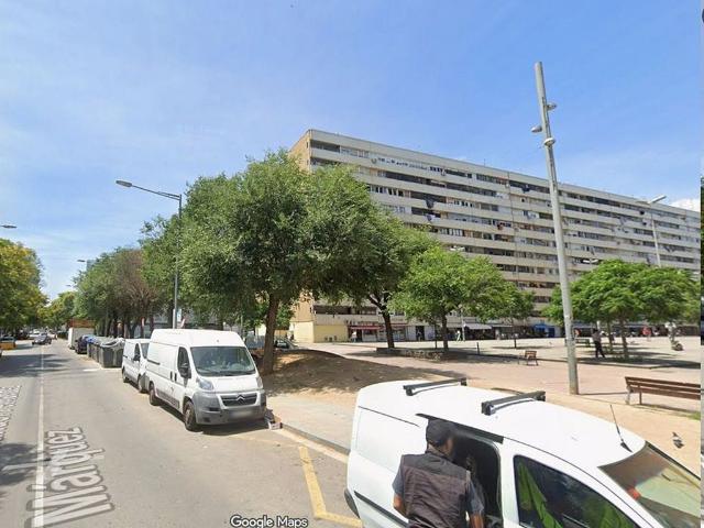 Piso en venta en calle Mart, Sant Adrià de Besos, de 78 m² 3 habitaciones por 55.000