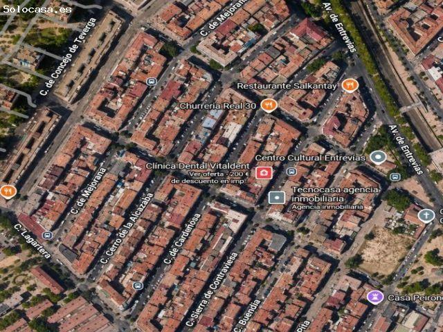 Piso en Venta en Calle Miguel de la Roca, Puente de Vallecas, Madrid