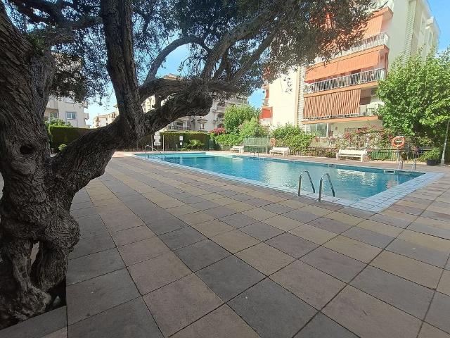 Piso en venta en calle Mila I Fontanals, Calafell, de 70 m² 3 habitaciones por 270.000