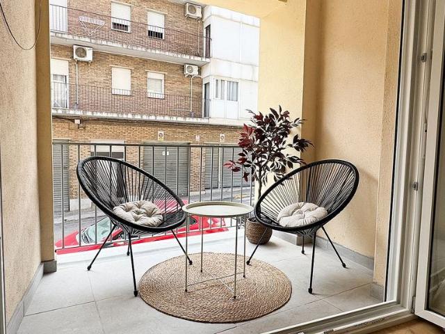 Piso en venta en calle Millars, Terrassa, de 75 m² 2 habitaciones por 173.000