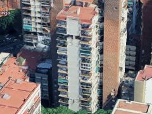 Piso en venta en calle Mineria, Barcelona, de 71 m² 2 habitaciones por 214.350